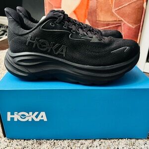 HOKA W Clifton 10 Wide
